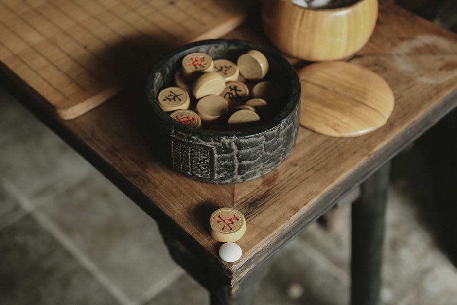 Go Ladders and Nets: Essential Capturing Tactics