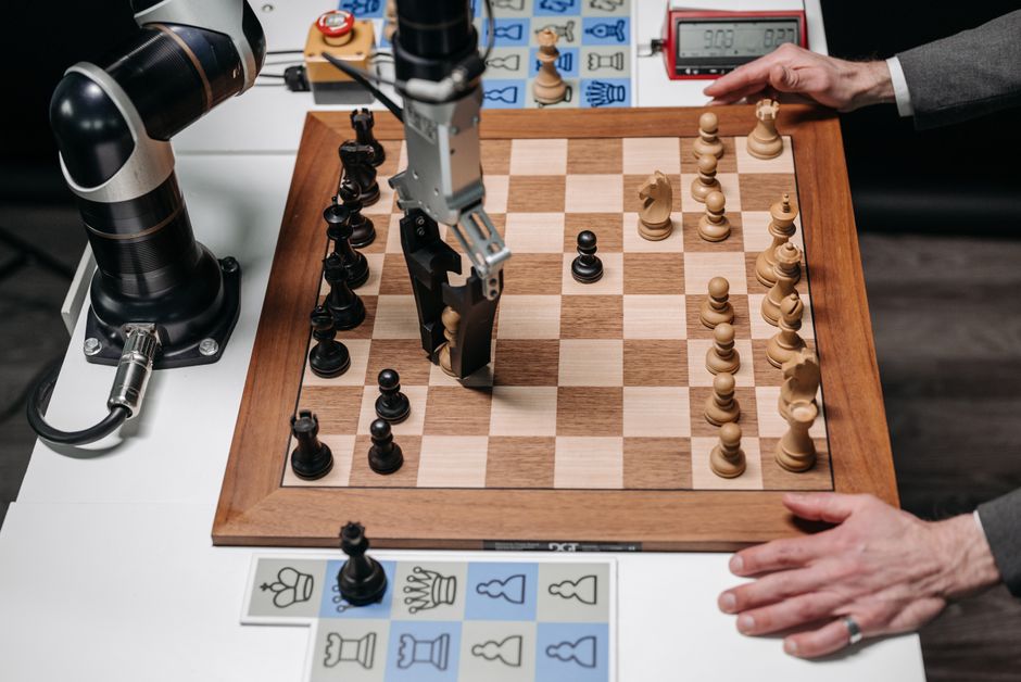 Physical Boards Versus Playing Online